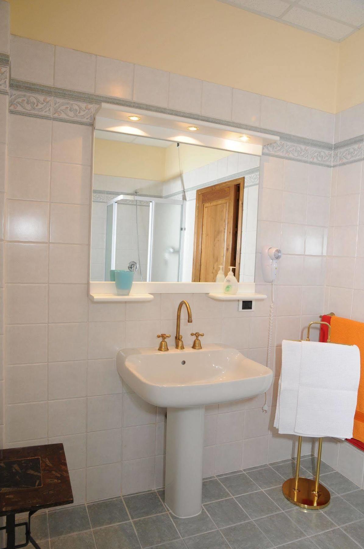 Tarussio Hotel Arezzo Buitenkant foto