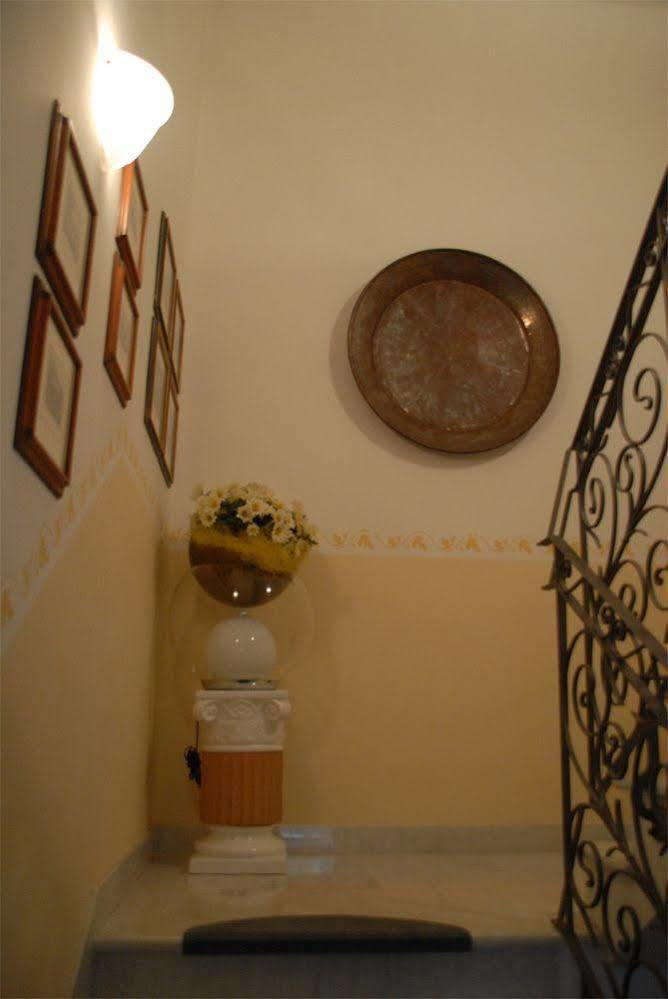 Tarussio Hotel Arezzo Buitenkant foto